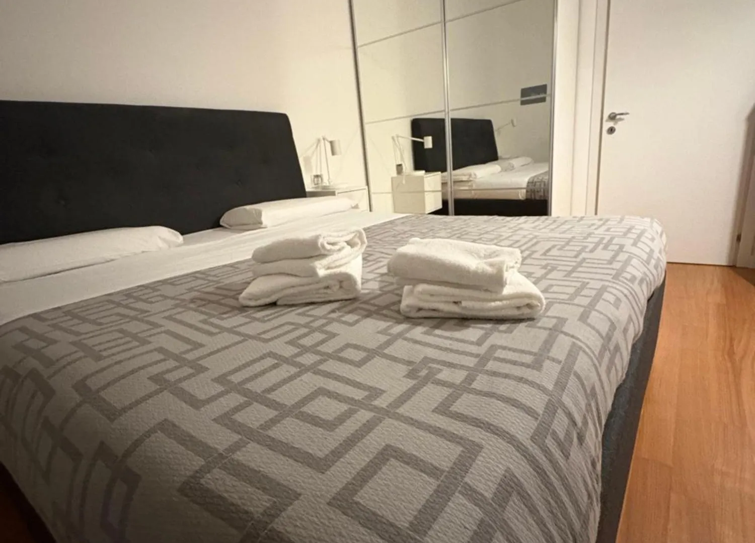 Votre Maison A Milano İtalya